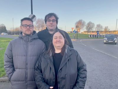 Stephen O'Brien, Margaret Crosby and Paul Edgeworth at Hastings Hill roundabout